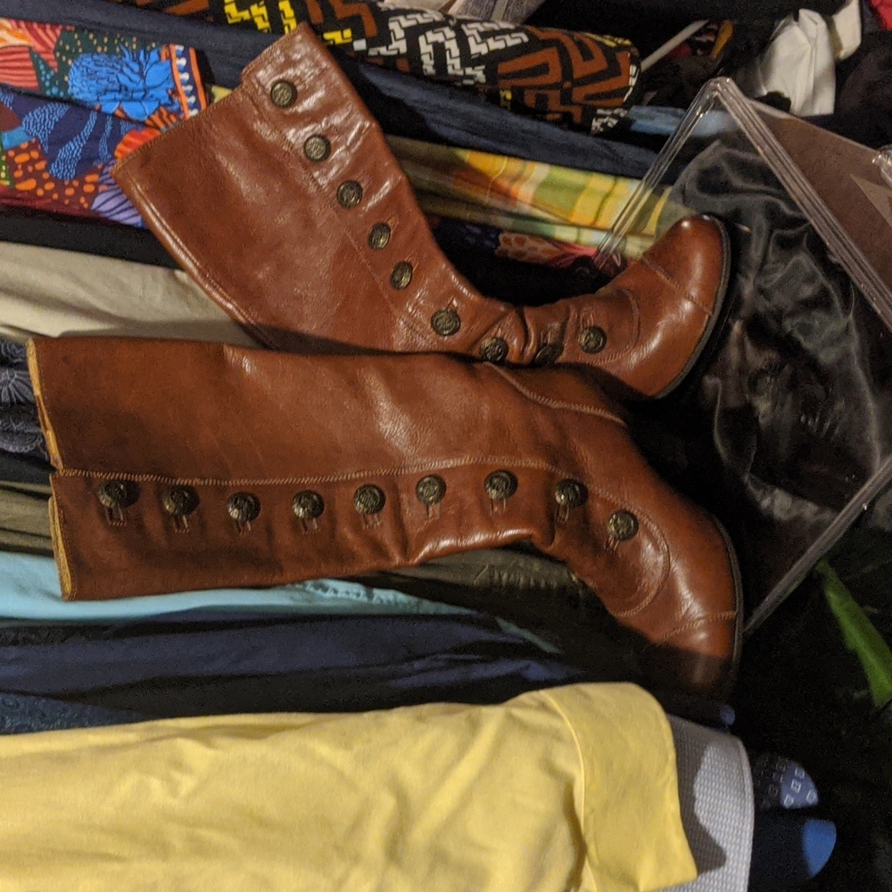 Leather boots